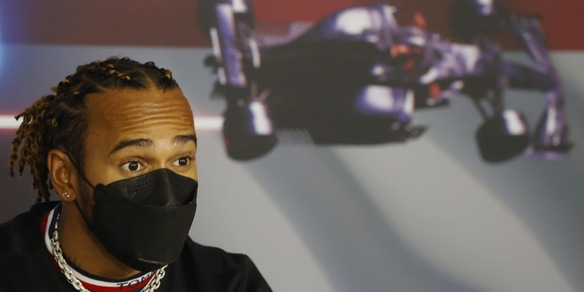 F1, Hamilton: "Silverstone? Non devo spiegare la mia azione"