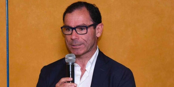 Caso Cassani? Lascia Tokyo in anticipo: “Vi spiegherò”