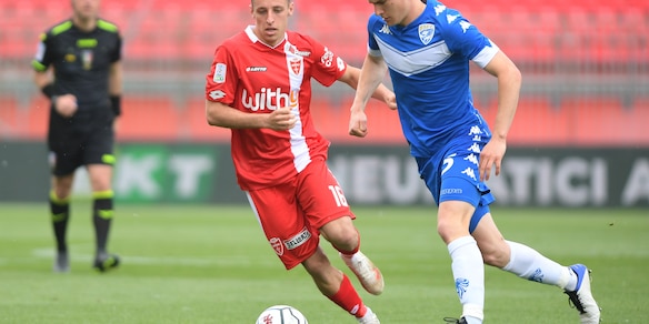 Grazie al gol di Van De Looi, il Brescia supera il Mantova 1-0