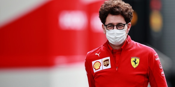 F1, Binotto: "Penso che ci saranno molti ritiri nella sprint race"