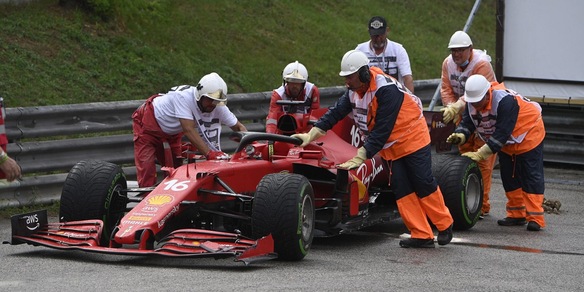 Ferrari, danni irrimediabili alla monoposto di Leclerc: cambiato il motore