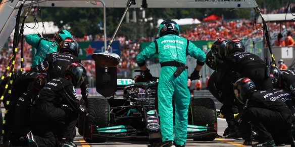 F1, Mercedes: "Hamilton ha recuperato dal Gp d'Ungheria, ora sta meglio"