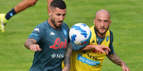 Napoli, il terzino Costa è positivo al Covid-19