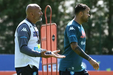 Napoli, seduta personalizzata per Ghoulam e Petagna