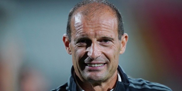 Allegri compie 54 anni, gli auguri della Juve
