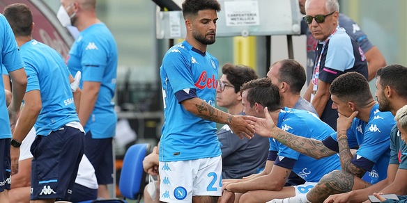 Problemi al ginocchio per Insigne: la nota del Napoli