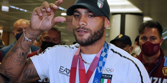 Marcell Jacobs, ex compagna all'attacco: "Il figlio aspetta una sua chiamata"