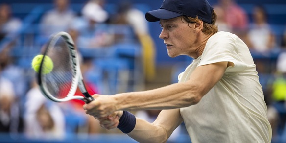 Sinner ko all’esordio nel Masters 1000 di Toronto