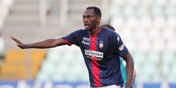 Calciomercato Salernitana, per Simy il nodo è l'ingaggio