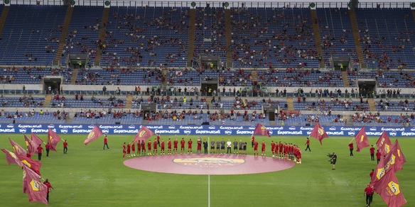 L’Olimpico con i tifosi in festa: ecco la presentazione della Roma di Mourinho