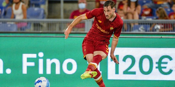 Viña: "Roma, un passo alla volta e conquisteremo un trofeo"