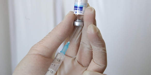 Covid, Pregliasco: "In autunno nuova ondata, chi non si vaccina non è solidale"