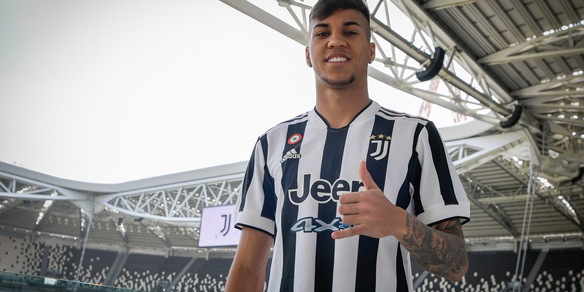 Juve, ufficiale: arriva Kaio Jorge dal Santos