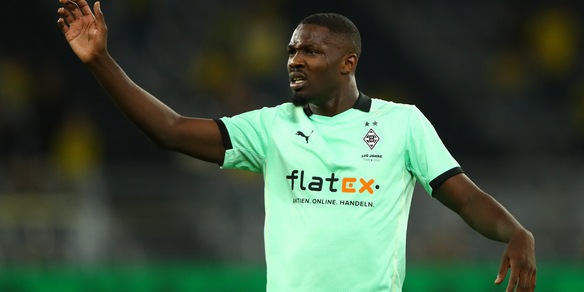 Calciomercato Inter, per l'attacco Thuram sorpassa Correa