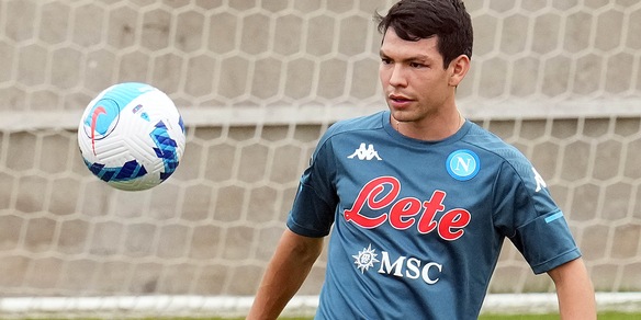 Napoli, i convocati per il Venezia: ok Lozano, out Mertens