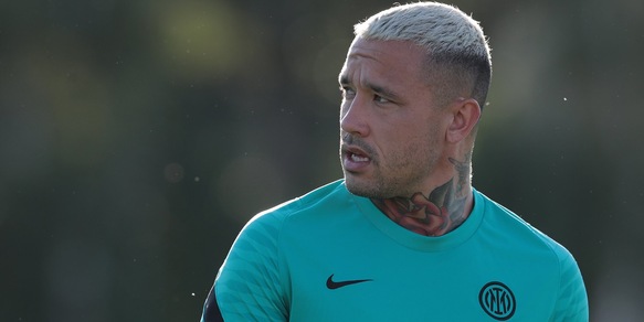 Cagliari, sfuma Nainggolan. Vicina la firma con l'Anversa