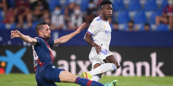 Real Madrid, Vinicius non basta: solo 3-3 con il Levante