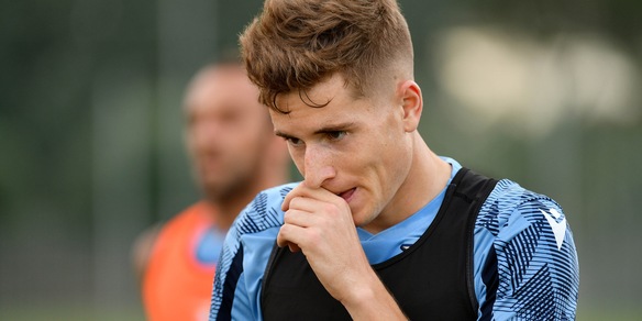 Lazio, due cambi nella lista: fuori Correa e Caicedo, ecco chi entra