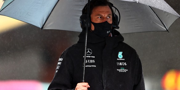 F1, Wolff: "Non siamo felici dei punti assegnati in questa maniera"