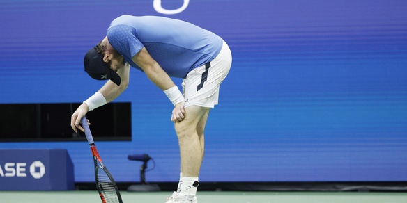 Us Open, avanza facile Medvedev. Super Murray, ma non basta con Tsitsipas