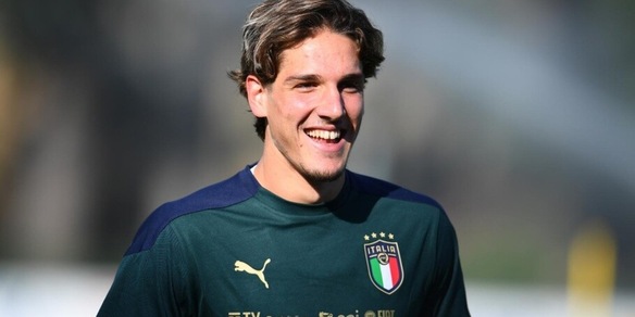 Zaniolo: "Mourinho? Spero porti tanti trofei alla Roma"