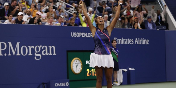 Us Open, impresa Fernandez: mette ko la Kerber e accede ai quarti