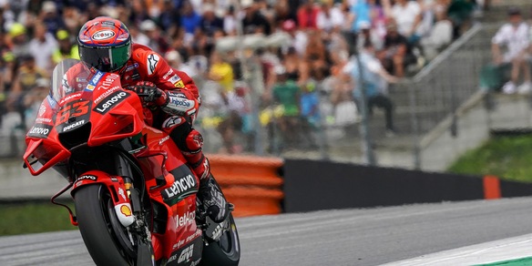 MotoGp, la classifica piloti dopo il Gp di Aragon: Bagnaia accorcia sulla vetta