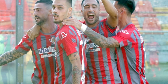 Serie B, Cremonese-Cittadella 2-0: decidono Buonaiuto e Vido