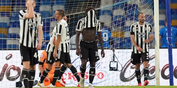 Juve, tifosi delusi e arriva lo striscione: "Spettacolo indecente"