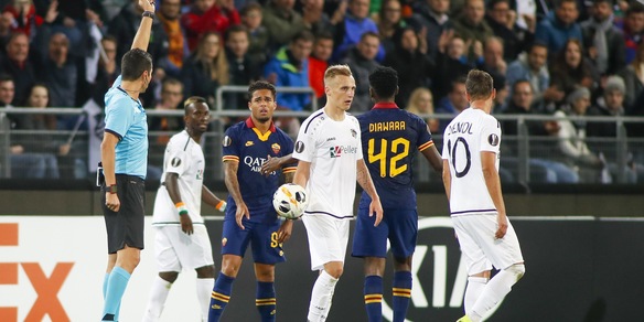 Europa League, Leicester-Napoli, dirige Martins. Lazio: c'è Jug