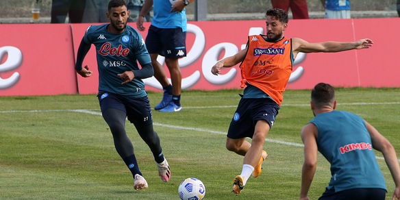 Napoli, Mertens e Ghoulam in gruppo