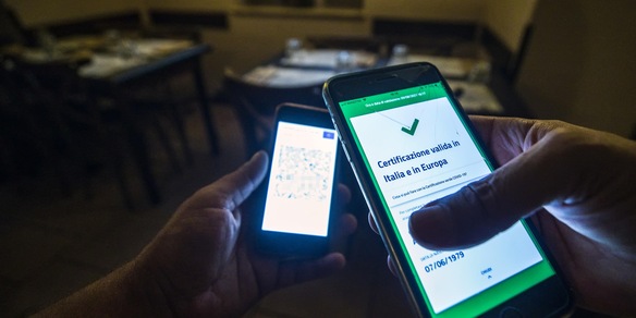 Obbligo Green Pass per lavoratori privati: "Devono possederlo ed esibirlo"