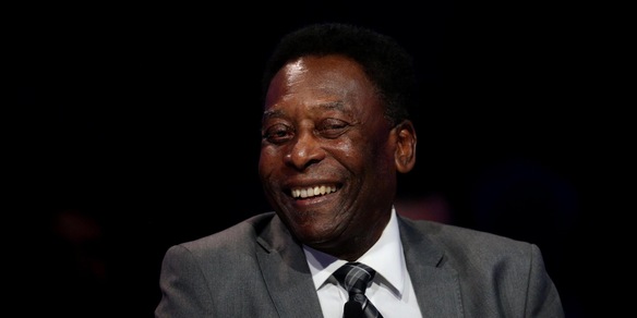 Pelé dimesso dall'ospedale: "Il paziente è stabile"