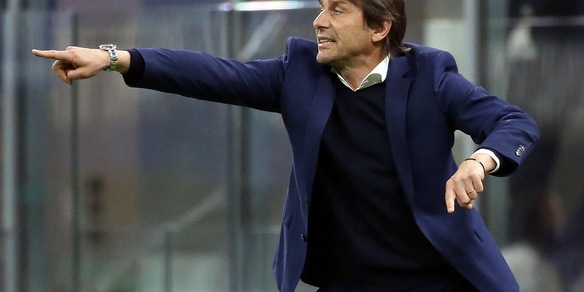 Il Times elogia Conte: "L'Italia del 2016 era in anticipo di 5 anni"