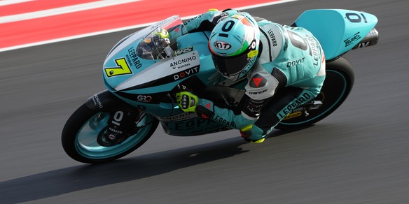 Moto3, tripletta italiana a Misano: vince Foggia davanti a Antonelli e Migno