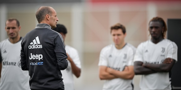 Juve, i convocati di Allegri per il Milan: Bernardeschi e Chiesa ci sono