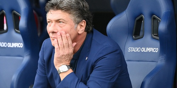Cagliari, Mazzarri: "Complimenti ai ragazzi, li avevo bombardati..."