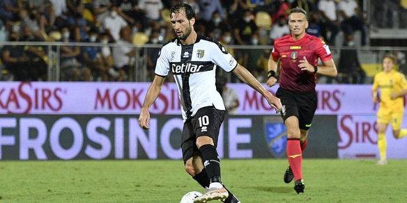 Serie B, dopo Parma-Cremonese squalificati Vazquez e Pecchia