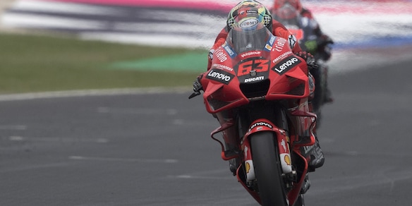 MotoGp: pole di Bagnaia ad Austin davanti a Quartararo, Rossi in ultima fila