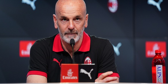 Milan, Pioli: "Giroud ok. Napoli da scudetto, ma io lo sapevo già"