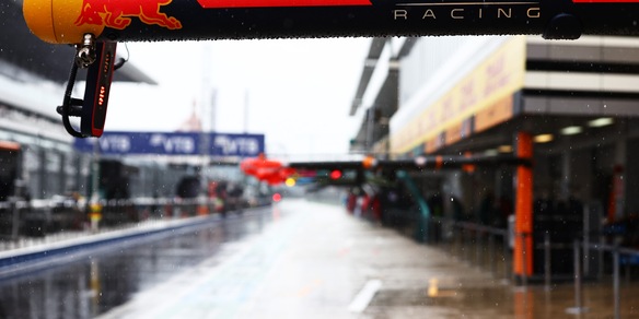 F1, Gp Russia: cancellate le prove libere 3 per maltempo