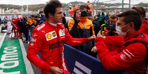 F1, Sainz in prima fila a Sochi: "Il passo gara sembra ancora più forte"