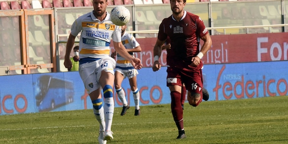 Serie B: Reggina e Frosinone si bloccano a vicenda: è 0-0