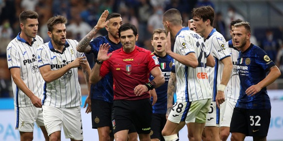 Moviola Serie A, il solito Maresca in Inter-Atalanta: caos sul rigore e su Skriniar...