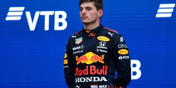 F1, Verstappen: "Per fortuna è arrivata la pioggia"