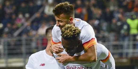 Roma, le nuove carte di Mourinho