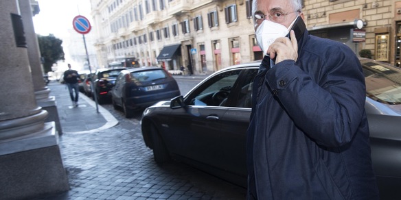 Caso Figc, Lotito prepara l’attacco. E sui tamponi si ricomincia