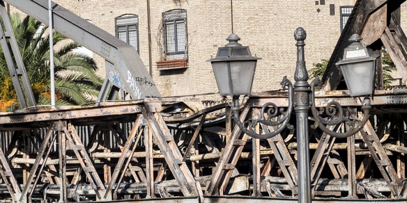 Roma, Ponte di Ferro: una foto può svelare la causa dell’incendio