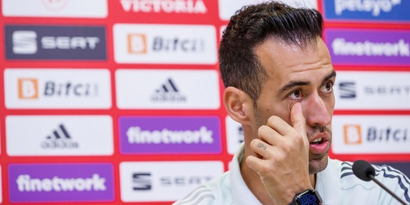 Italia-Spagna, la carica di Busquets: "Un onore essere qui"