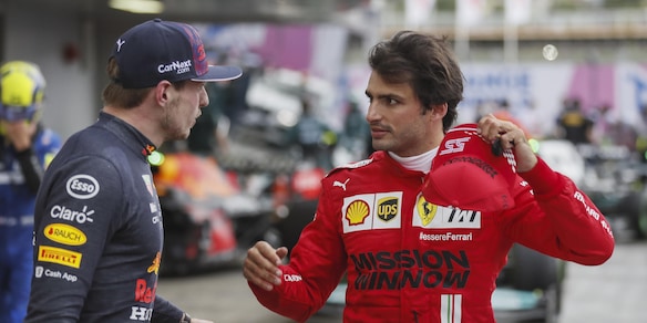 F1, Ferrari: in Turchia nuova power unit per Sainz, lo spagnolo partirà dal fondo